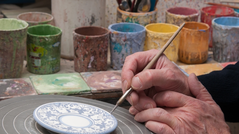 Flexible Staffing for Arts and Crafts Business Success​